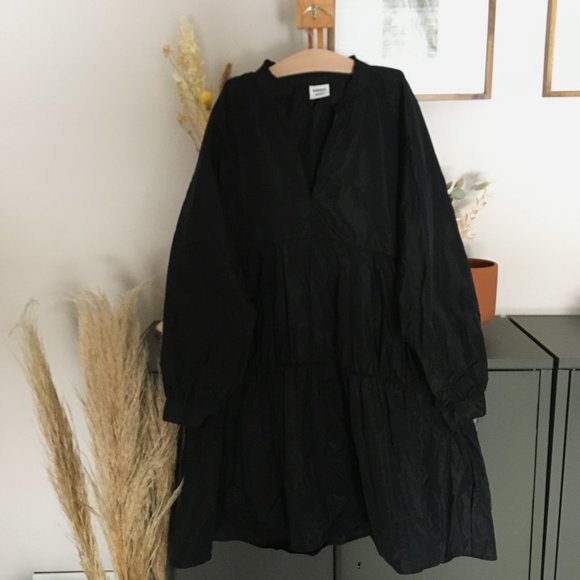 Sunday Best Dresses & Skirts - NWT Aritzia's Sunday Best Gianna/Alice Dress